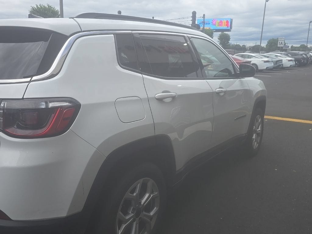 Thumbnail: 2025 Jeep Compass - 4