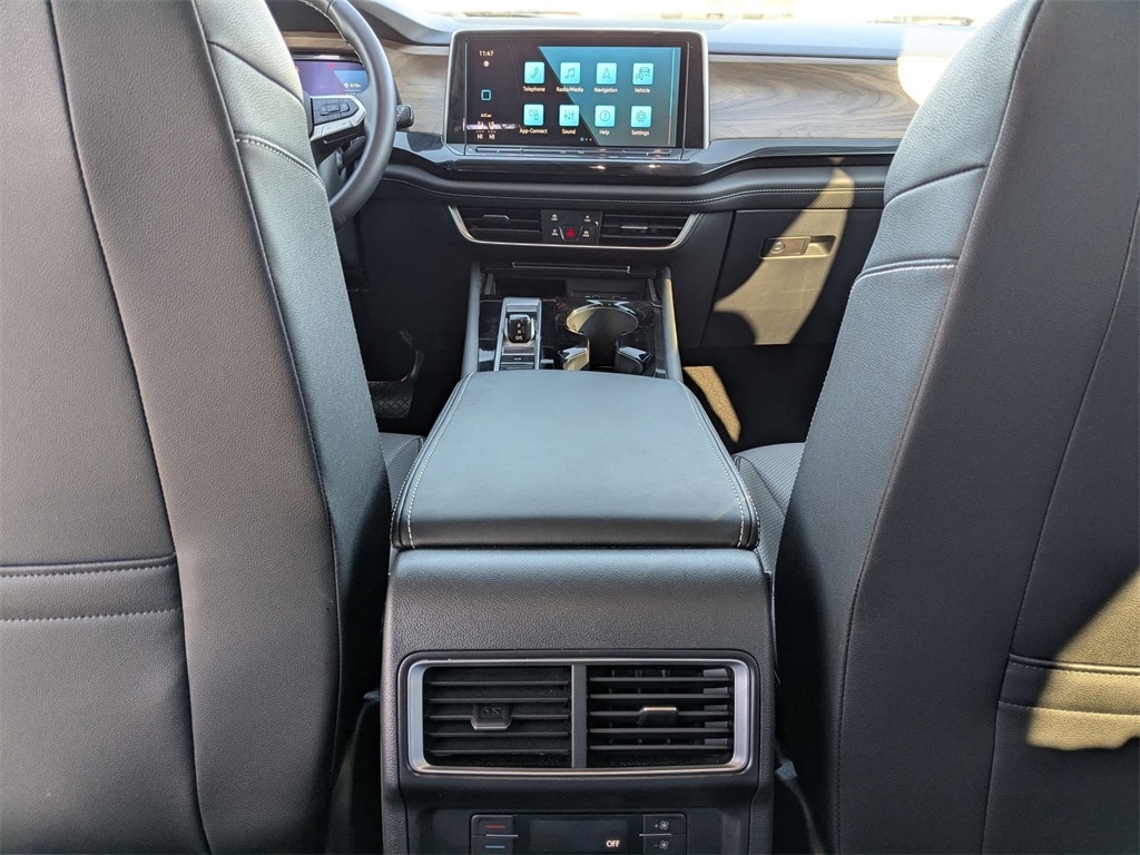 Thumbnail: 2025 Volkswagen Atlas - 30