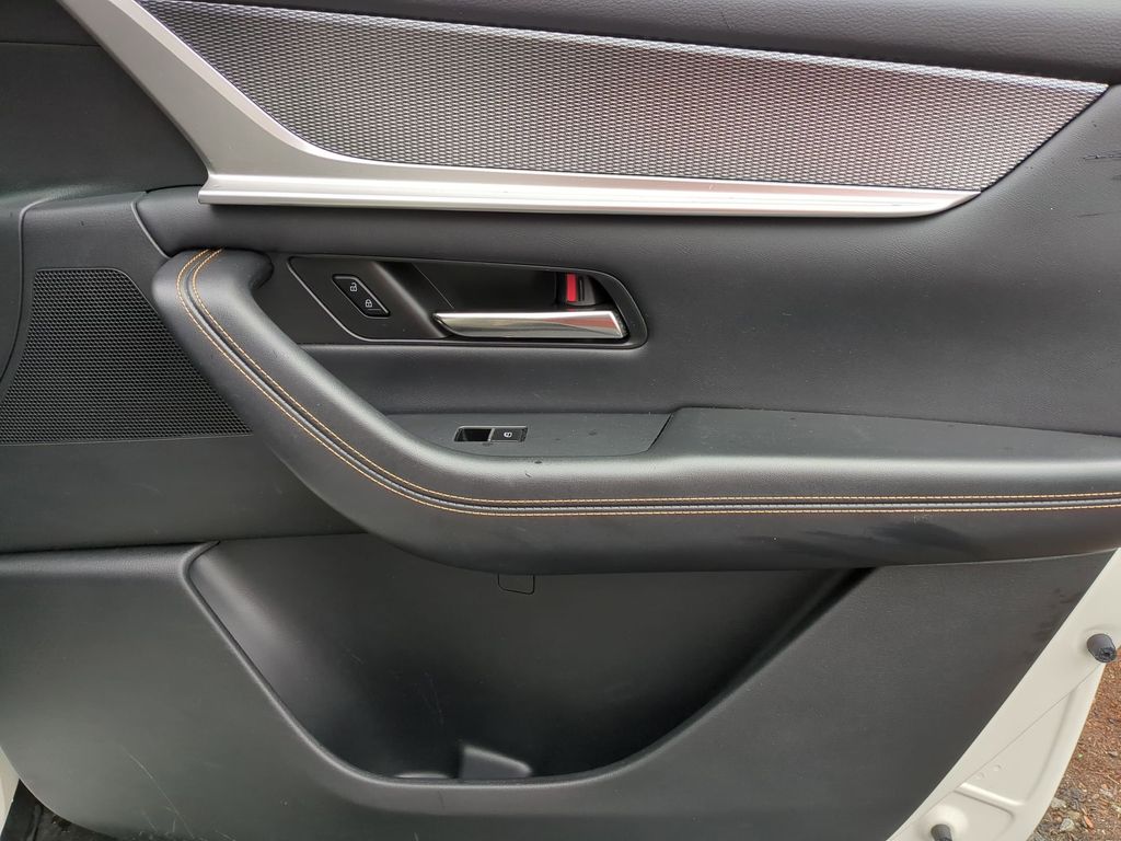 Thumbnail: 2024 Mazda CX-90 - 36