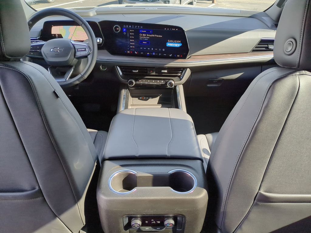 Thumbnail: 2025 Chevrolet Suburban - 26