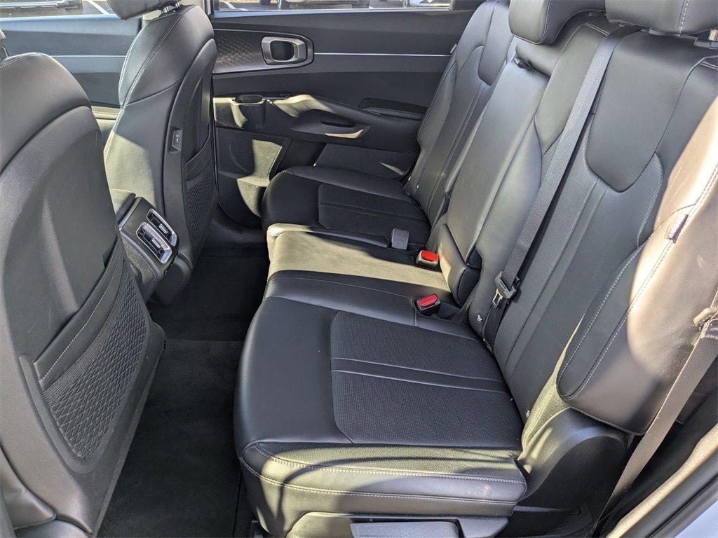 Thumbnail: 2024 Kia Sorento - 30