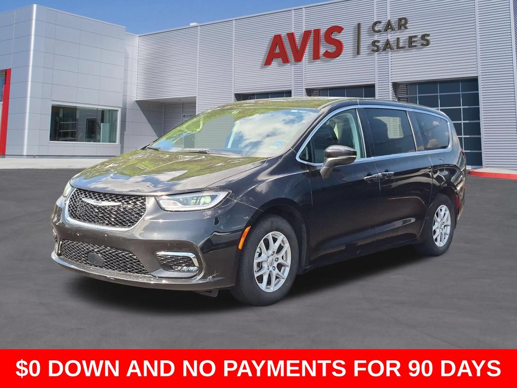 Thumbnail: 2023 Chrysler Pacifica - 1