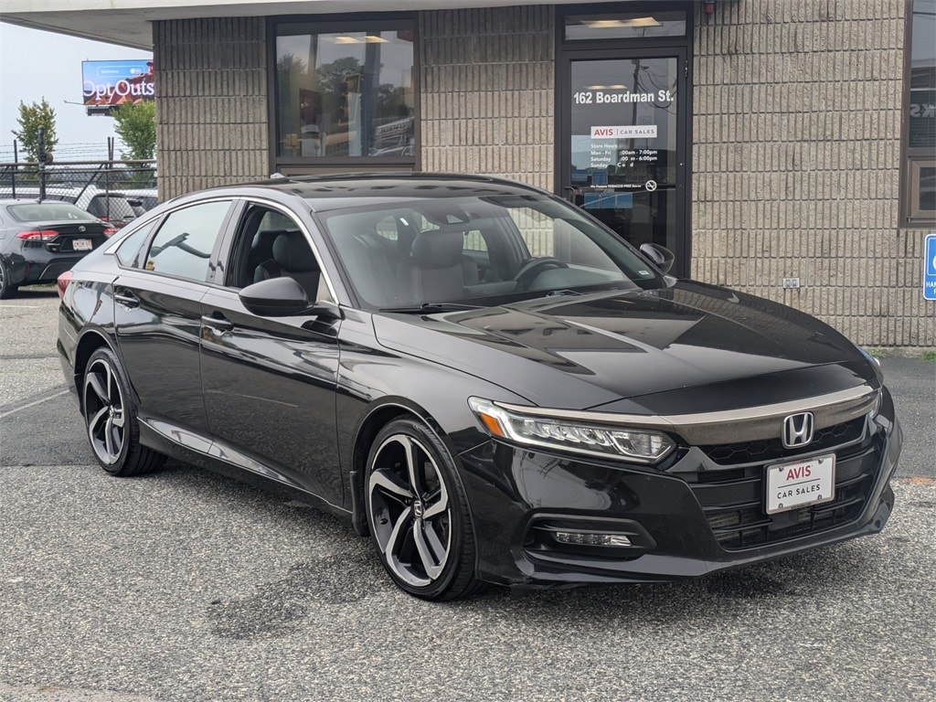 Used 2019 Honda Accord For Sale at AVIS Car Sales VIN 1HGCV2F32KA003749