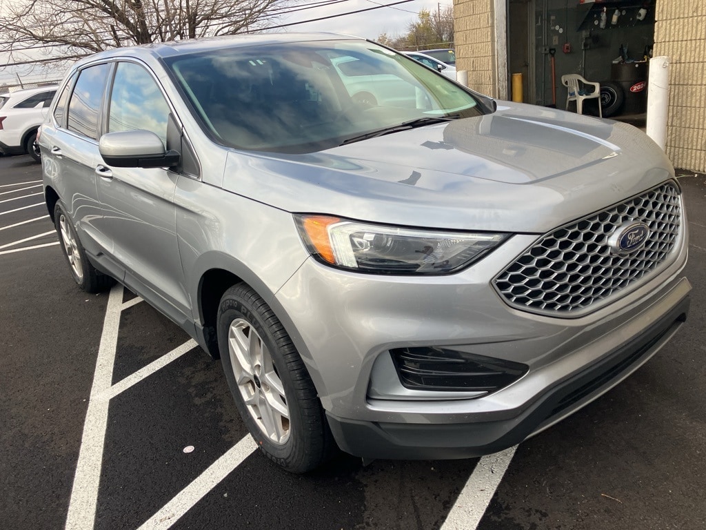Certified 2024 Ford Edge SEL SUV