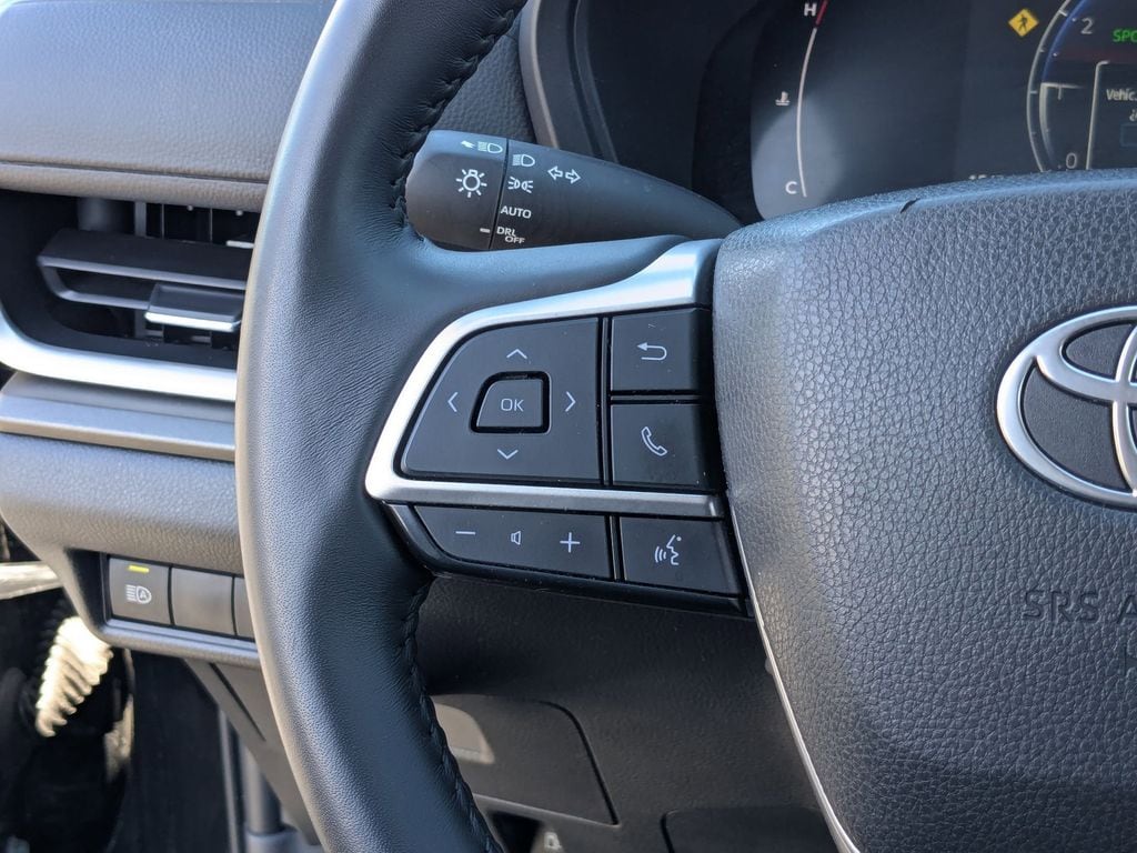 Thumbnail: 2025 Toyota Grand Highlander - 19