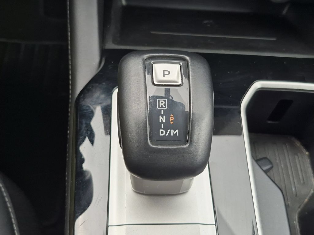 Thumbnail: 2025 Mitsubishi Outlander - 20