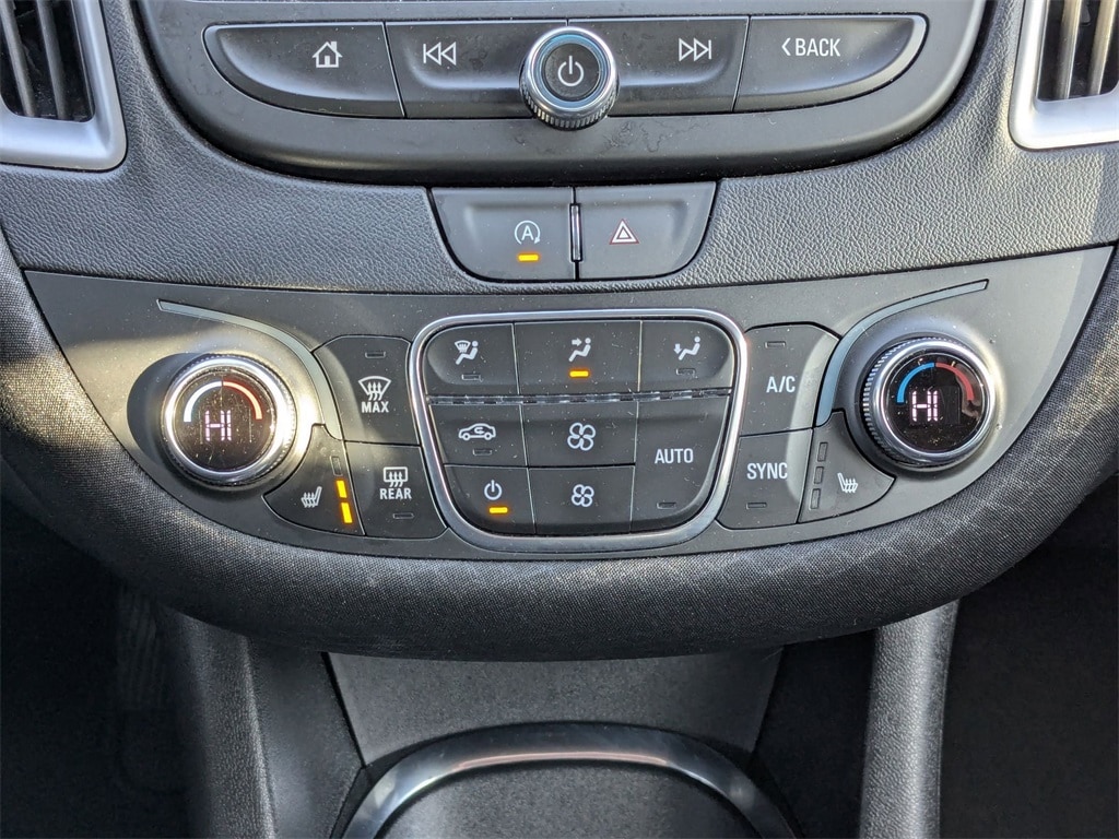 Thumbnail: 2024 Chevrolet Malibu - 26