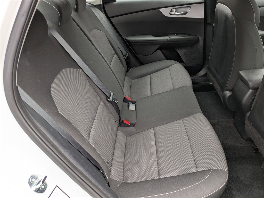 Thumbnail: 2024 Kia Forte - 30