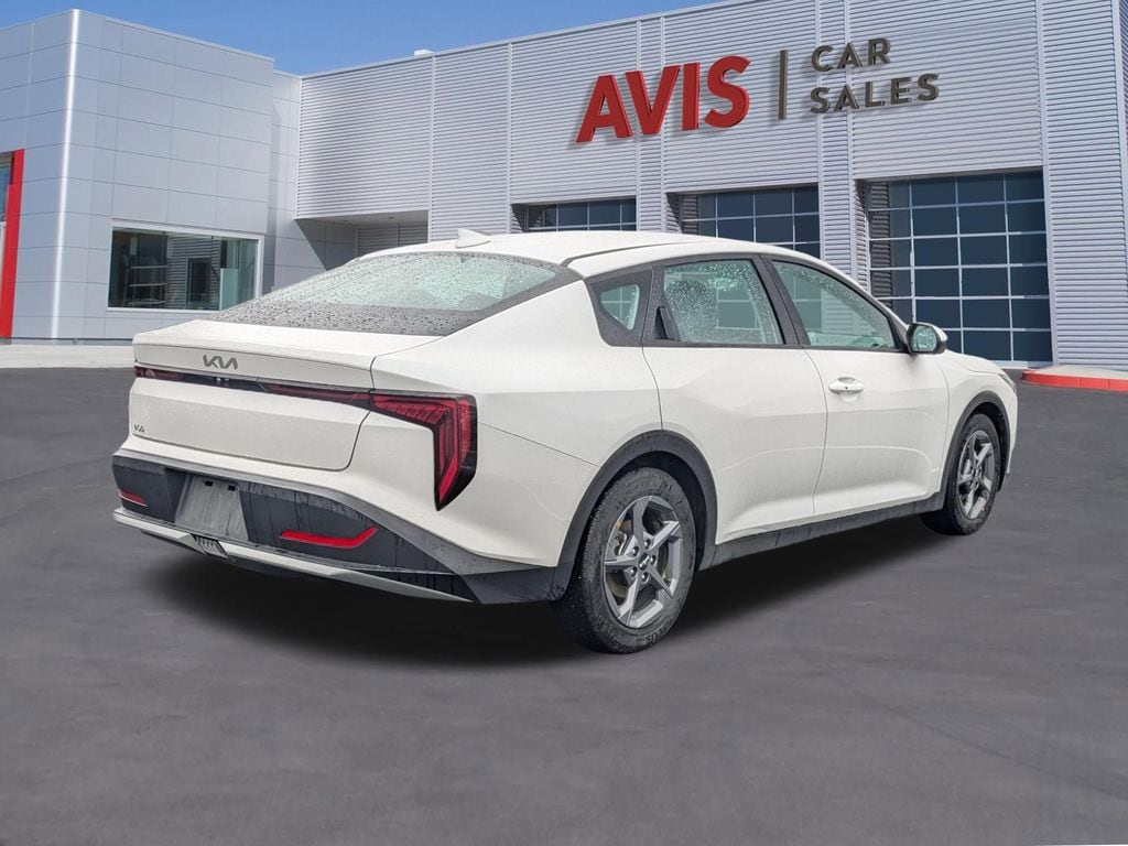 Thumbnail: 2025 Kia K4 - 6
