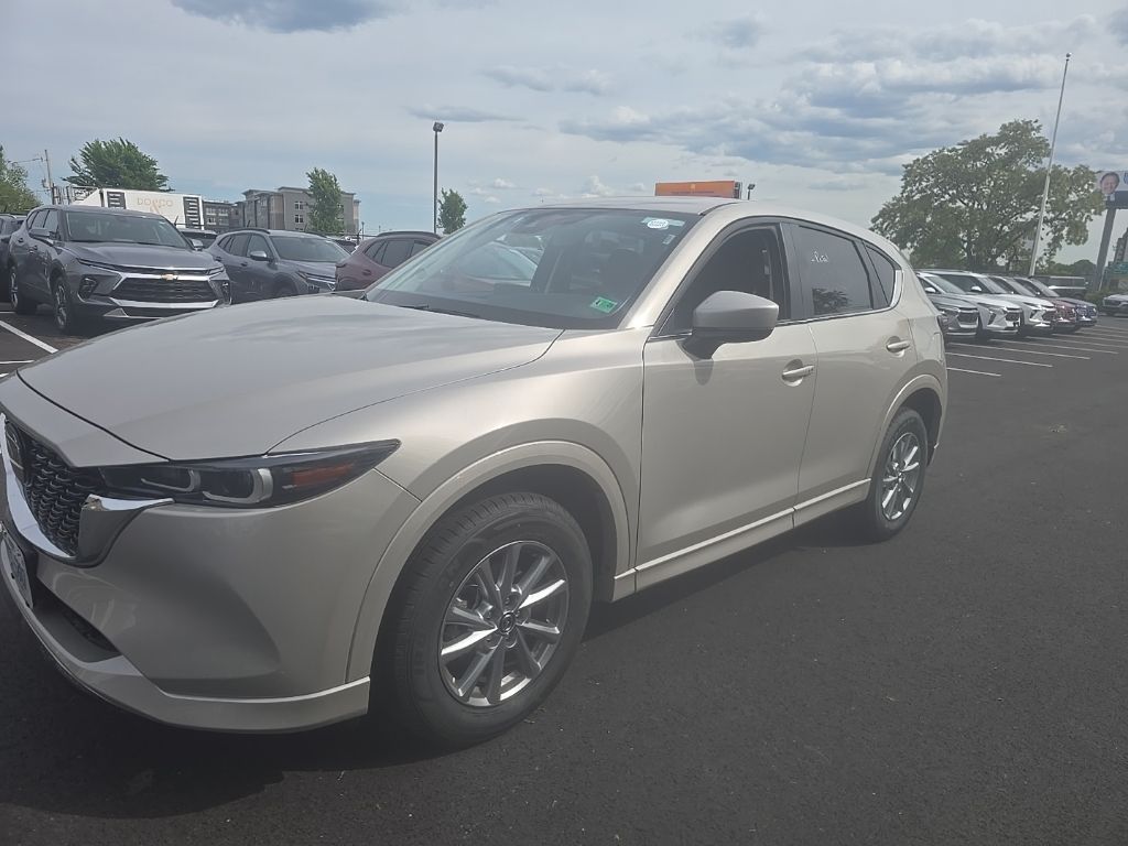 2025 Mazda CX-5's photo