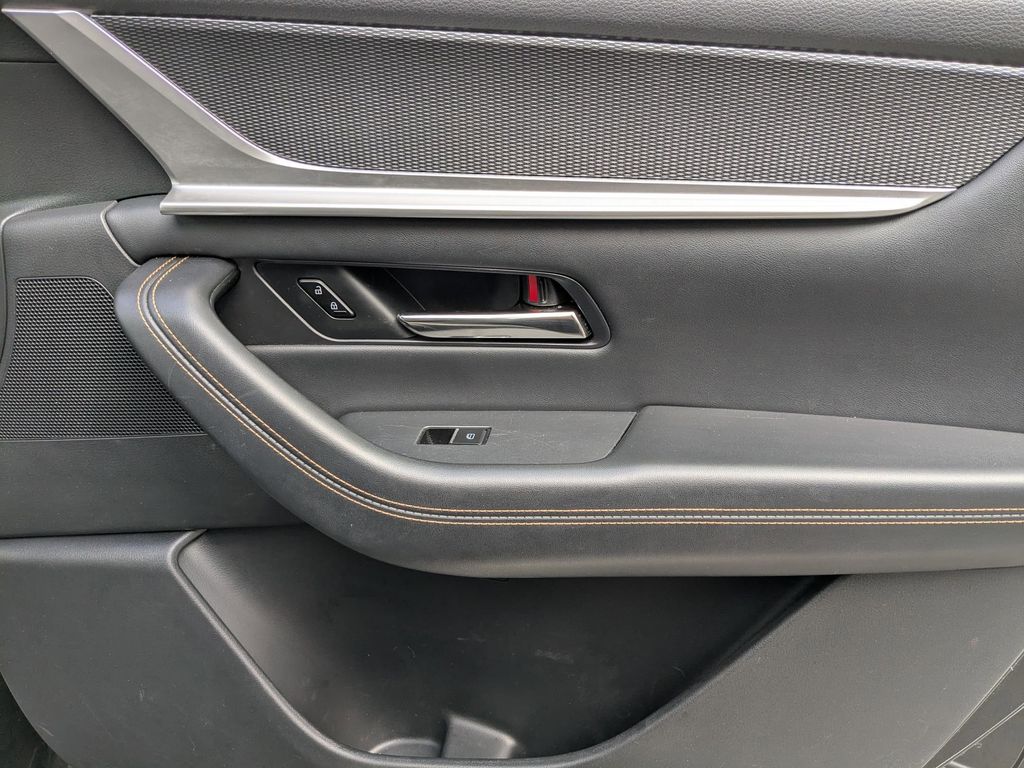 Thumbnail: 2024 Mazda CX-90 - 31