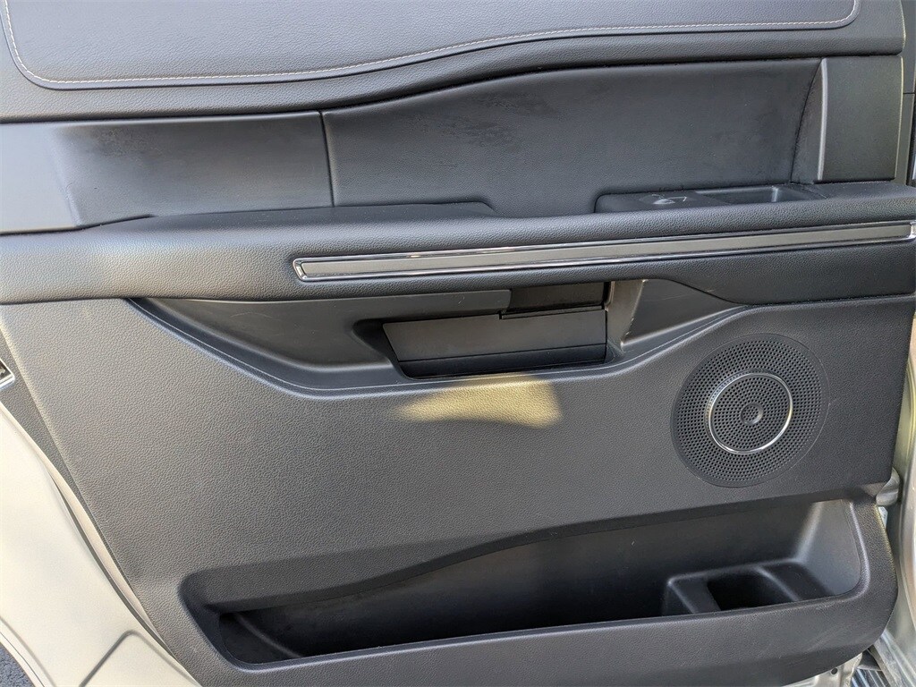 Thumbnail: 2023 Ford Expedition MAX - 28