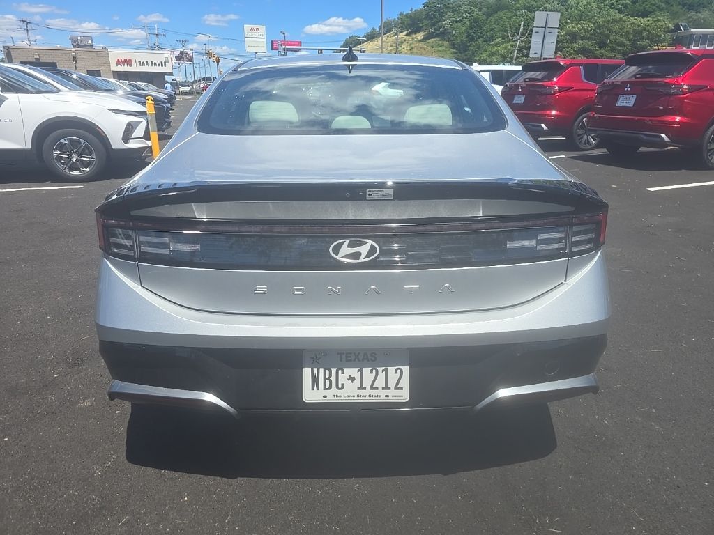 Thumbnail: 2025 Hyundai Sonata - 5