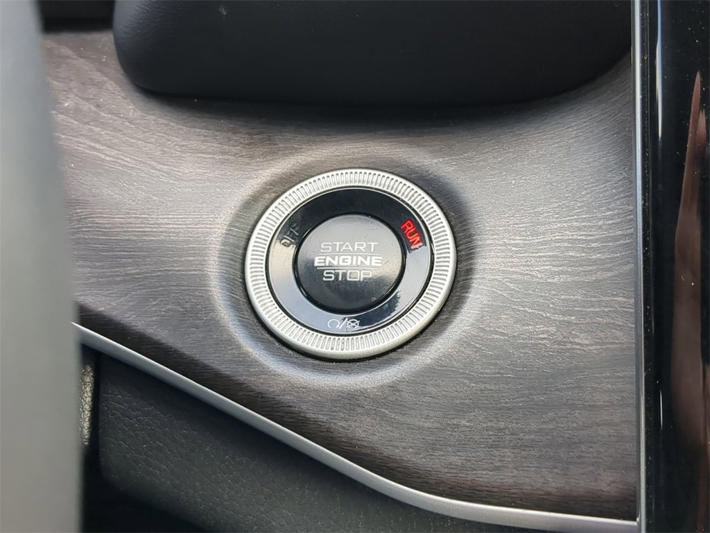 Thumbnail: 2024 Jeep Grand Cherokee L - 19