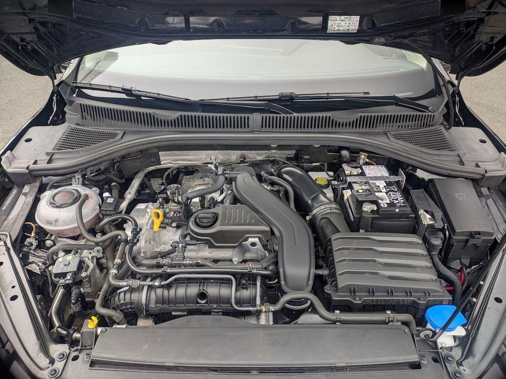 Thumbnail: 2025 Volkswagen Jetta - 38