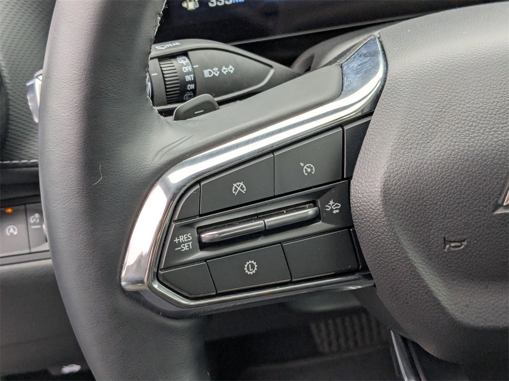 Thumbnail: 2025 Chevrolet Equinox - 18