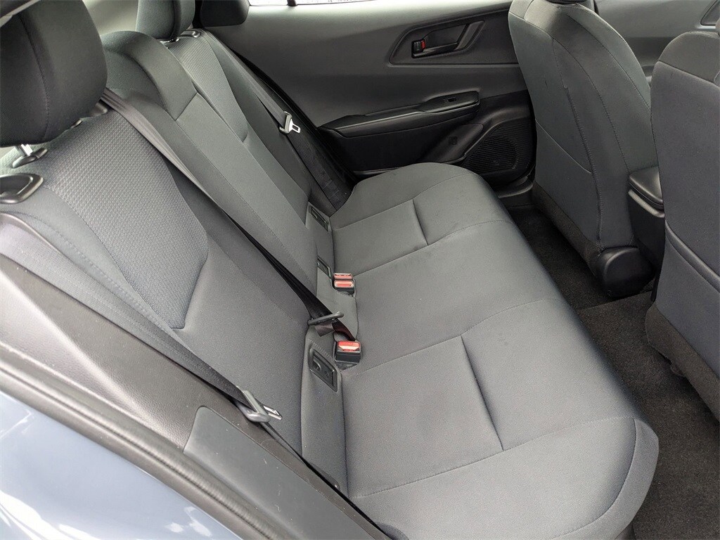 Thumbnail: 2025 Toyota Prius - 32