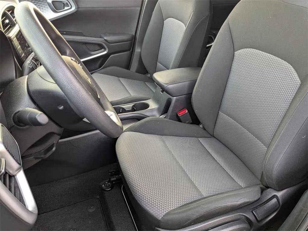 Thumbnail: 2024 Kia Soul - 16