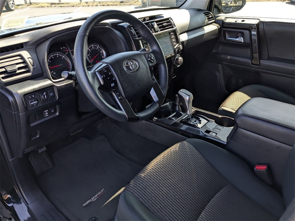 Thumbnail: 2024 Toyota 4Runner - 17