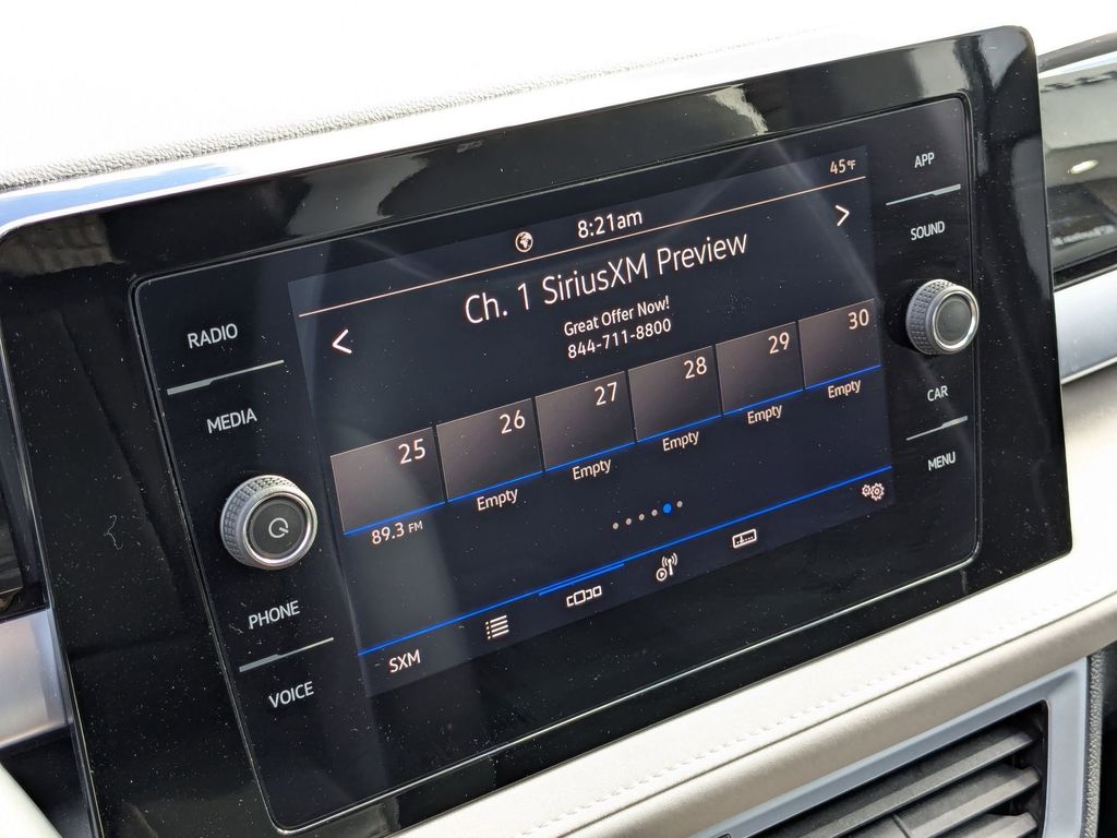 Thumbnail: 2025 Volkswagen Taos - 21