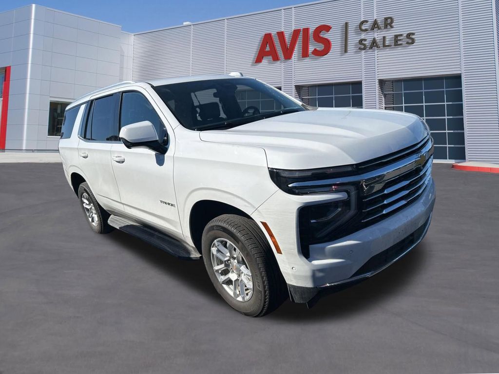 Thumbnail: 2025 Chevrolet Tahoe - 2