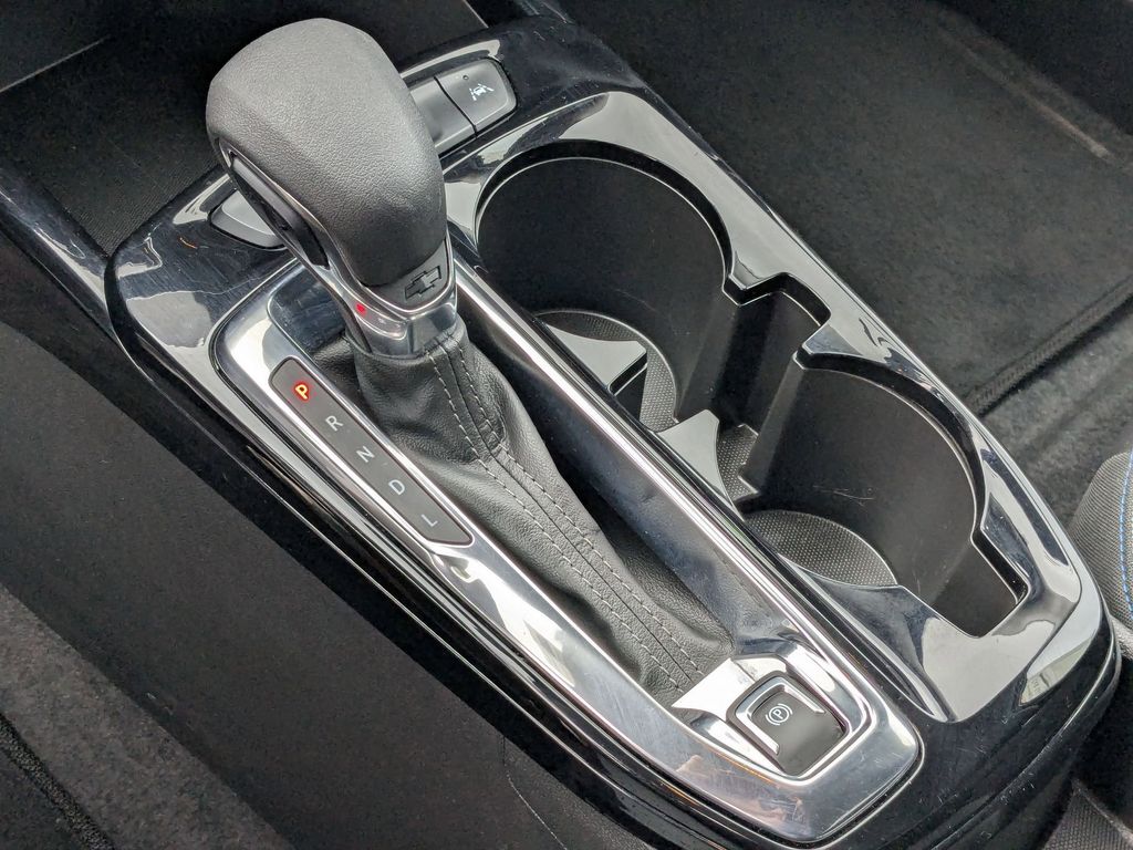 Thumbnail: 2025 Chevrolet Trax - 22