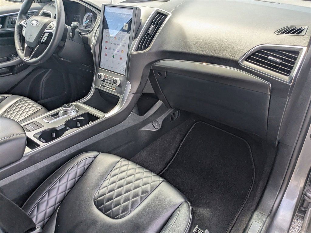 Thumbnail: 2024 Ford Edge - 39