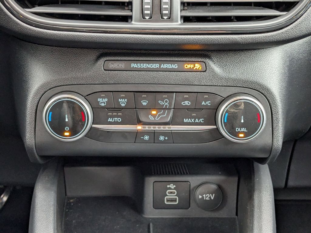 Thumbnail: 2025 Ford Escape - 24