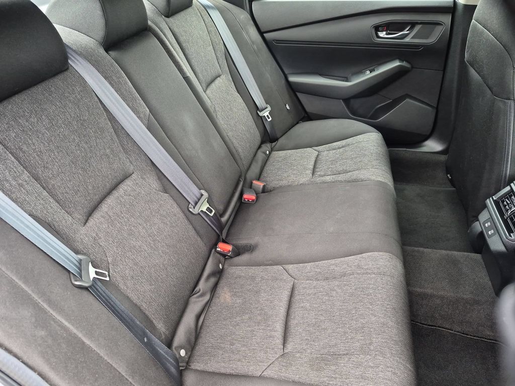 2025 Honda Accord SE - Photo 29