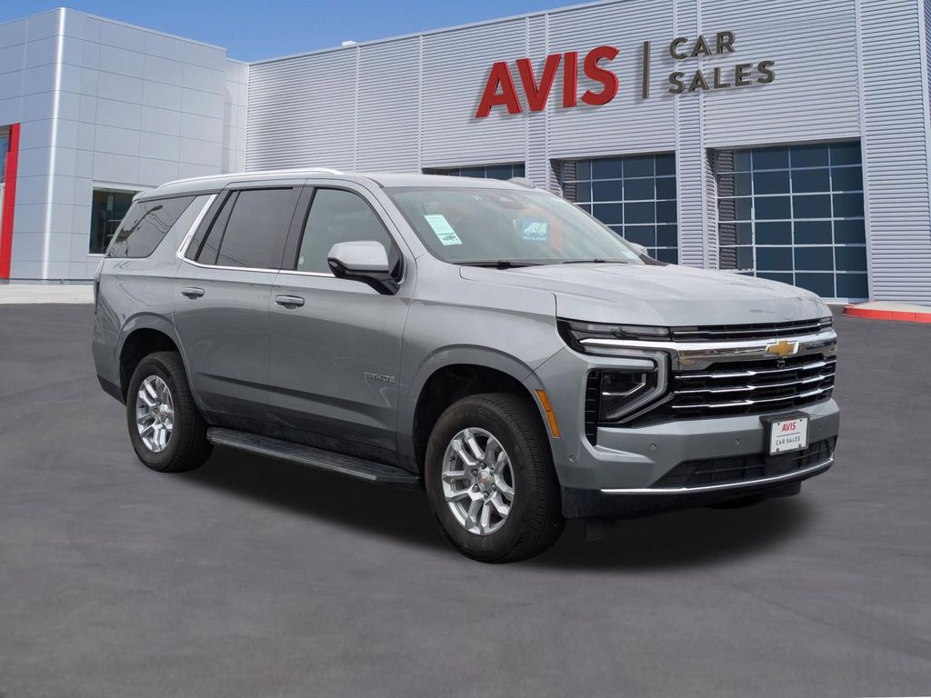 Thumbnail: 2025 Chevrolet Tahoe - 3