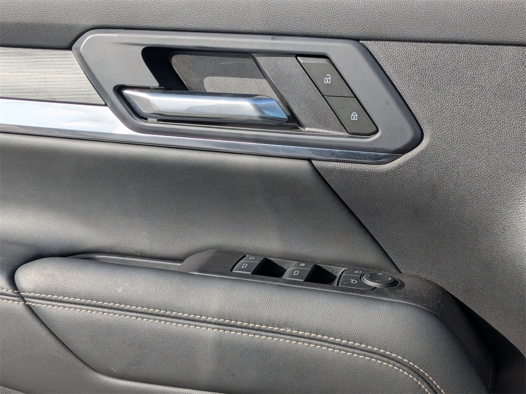 Thumbnail: 2025 GMC Terrain - 14