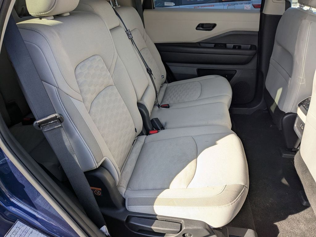 Thumbnail: 2024 Nissan Pathfinder - 35