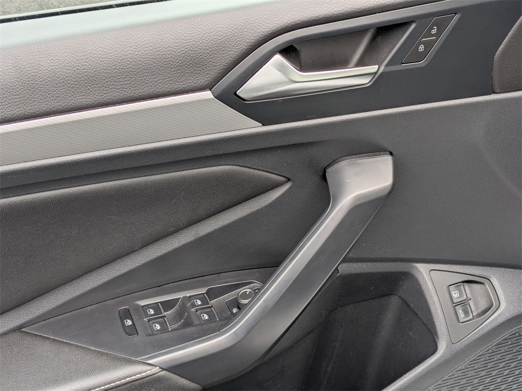 Thumbnail: 2024 Volkswagen Jetta - 14