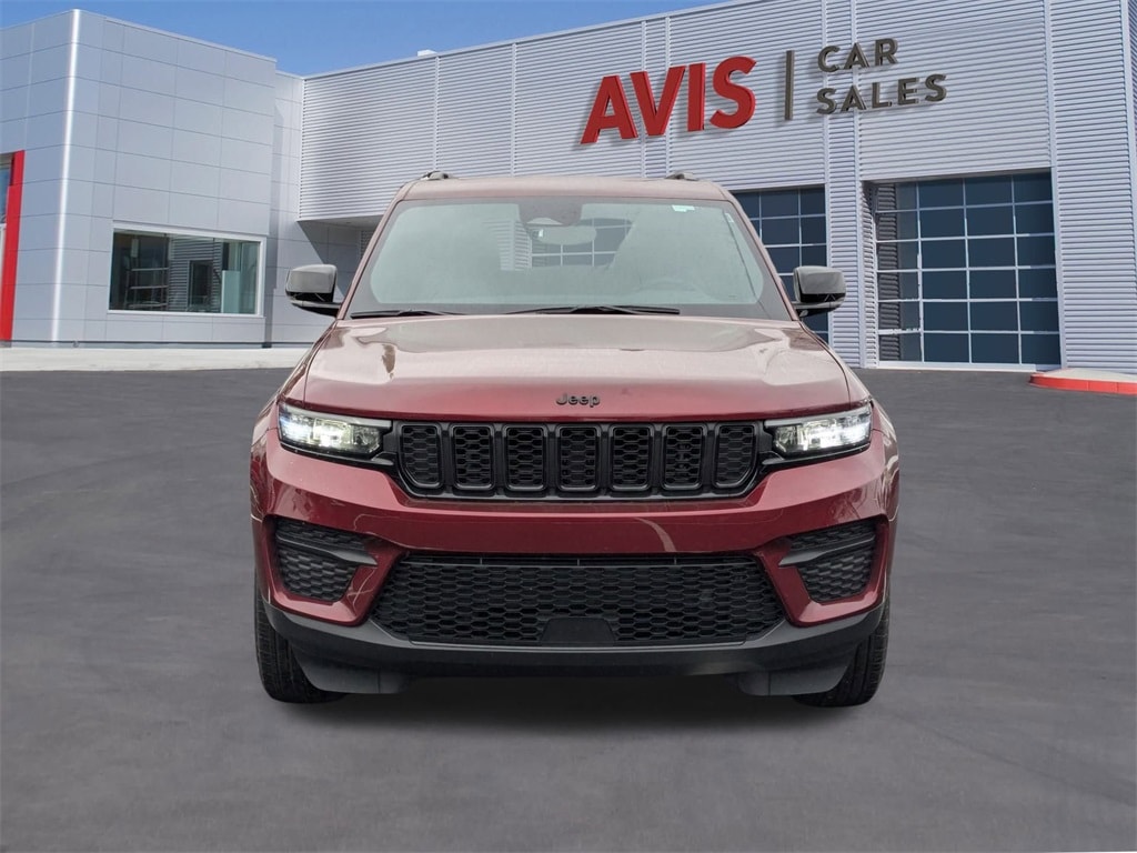 Thumbnail: 2024 Jeep Grand Cherokee - 10