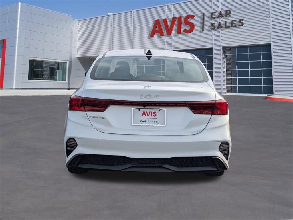 Thumbnail: 2024 Kia Forte - 5