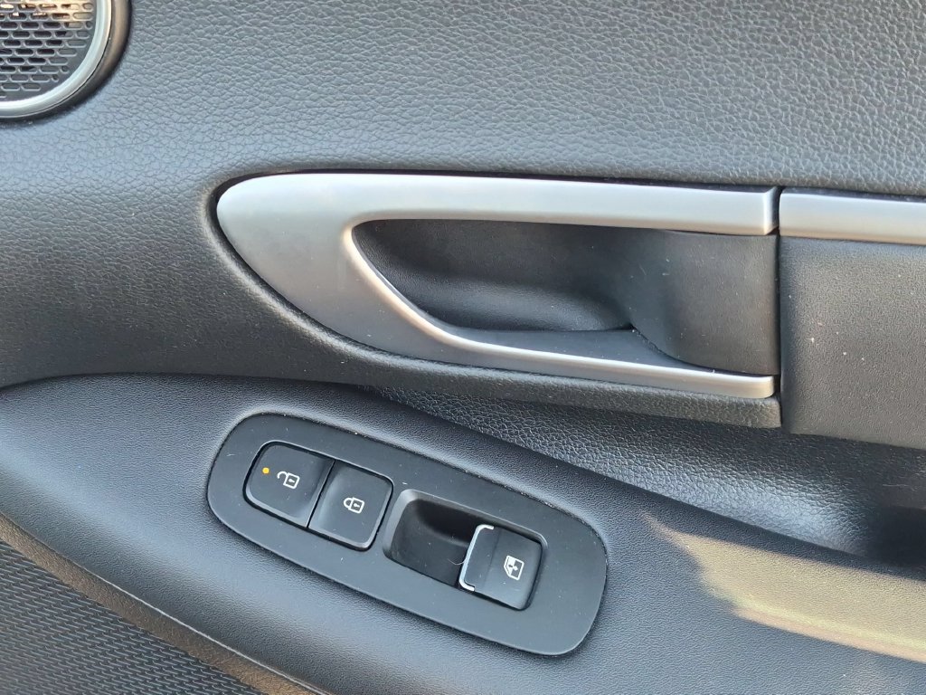2025 Hyundai Sonata SEL - Photo 33