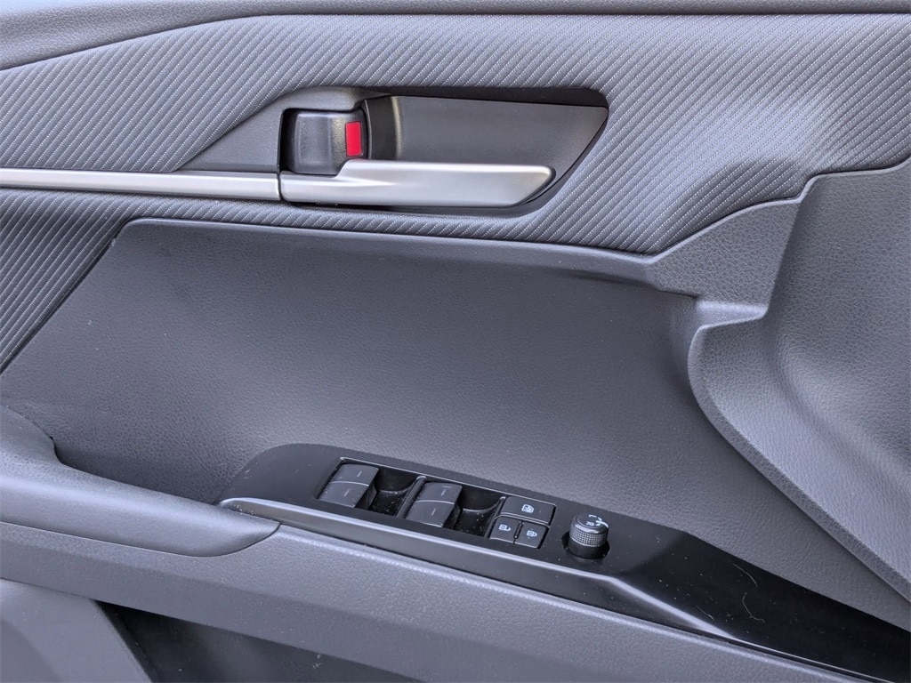 Thumbnail: 2025 Toyota Camry - 14