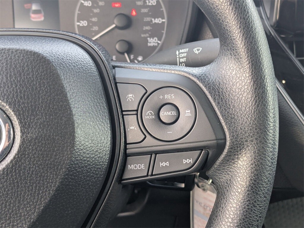 Thumbnail: 2025 Toyota Corolla - 19