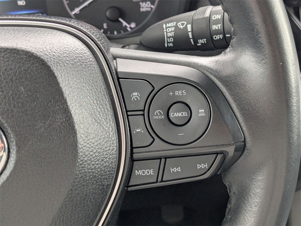 Thumbnail: 2024 Toyota Corolla Cross - 19