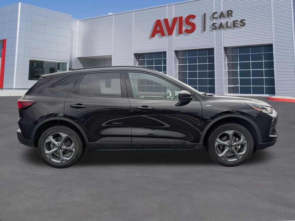 Thumbnail: 2025 Ford Escape - 7