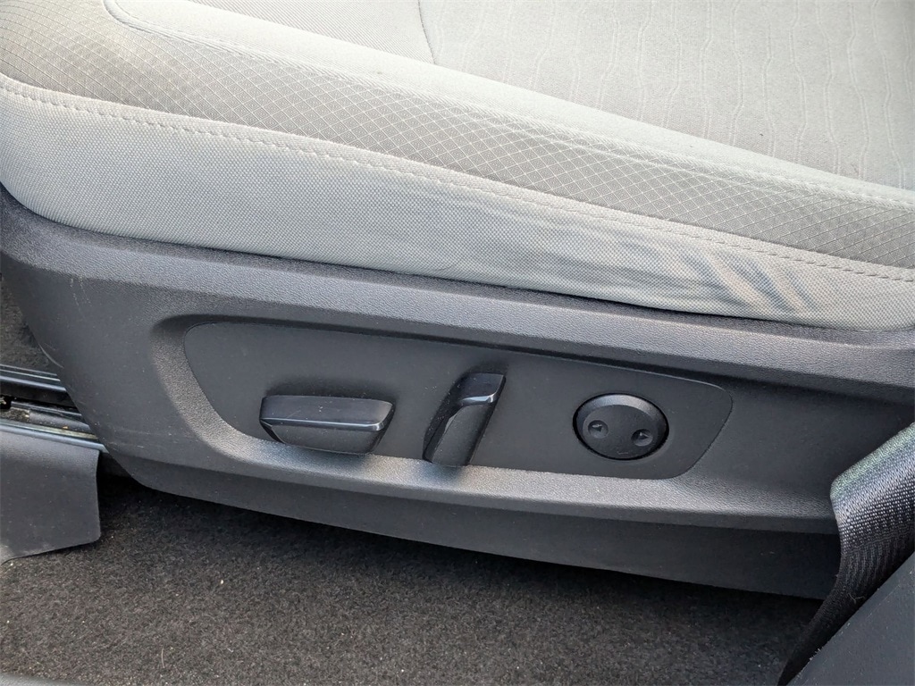 Thumbnail: 2024 Nissan Pathfinder - 16