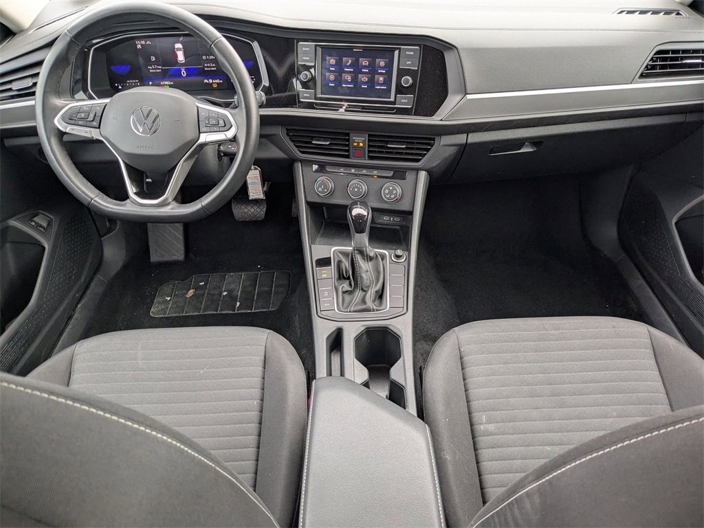 Thumbnail: 2024 Volkswagen Jetta - 30