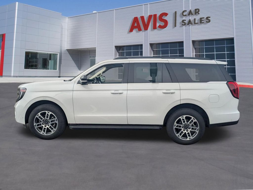 Thumbnail: 2025 Ford Expedition - 10