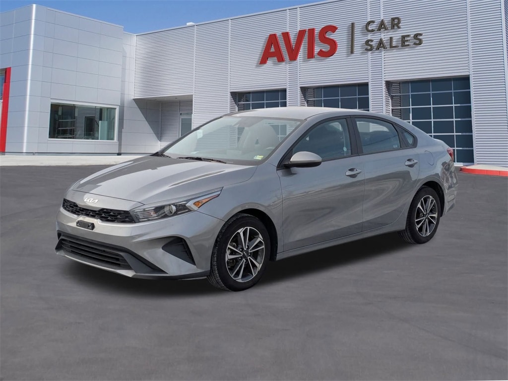 Thumbnail: 2024 Kia Forte - 1