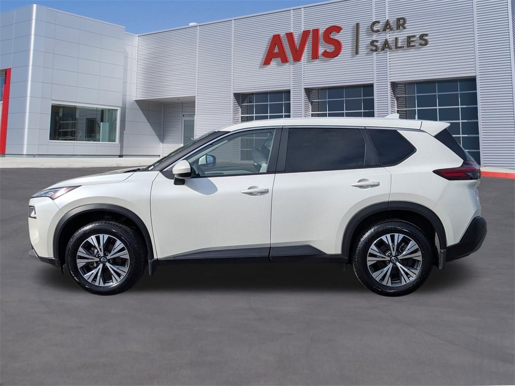 2023 Nissan Rogue SV 2