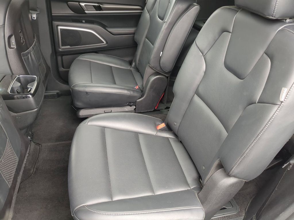 Thumbnail: 2025 Kia Telluride - 28