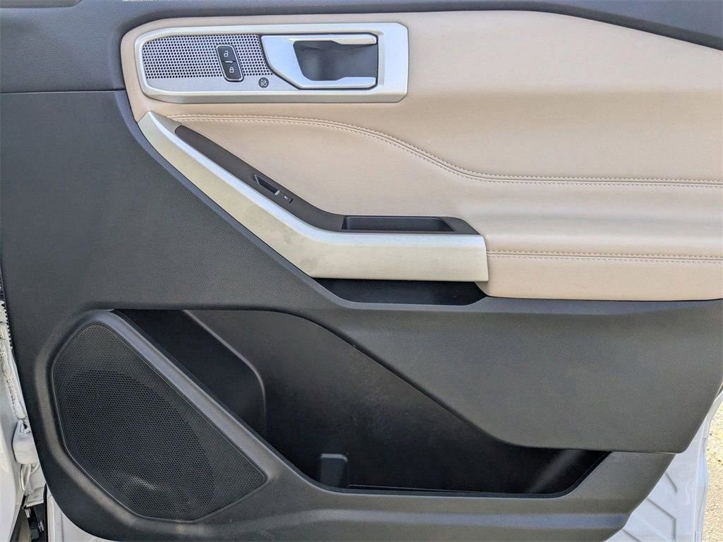 Thumbnail: 2023 Ford Explorer - 45