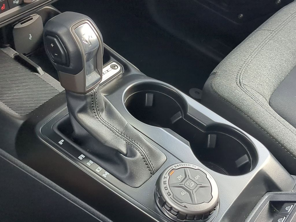 Thumbnail: 2025 Ford Bronco - 19