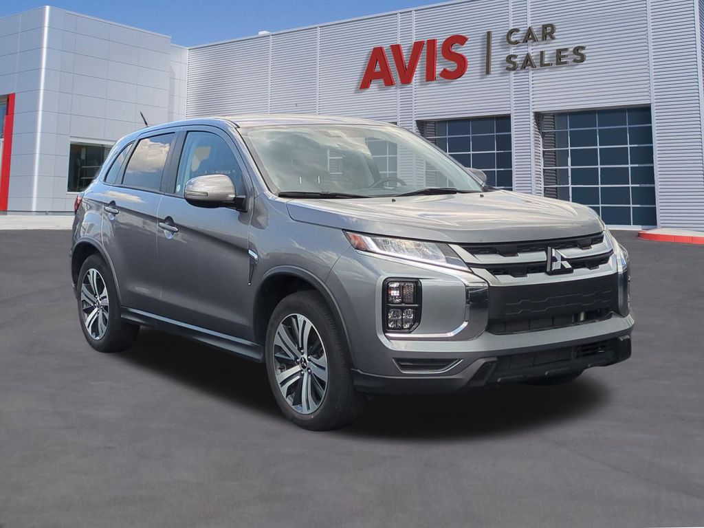 Thumbnail: 2025 Mitsubishi Outlander Sport - 3