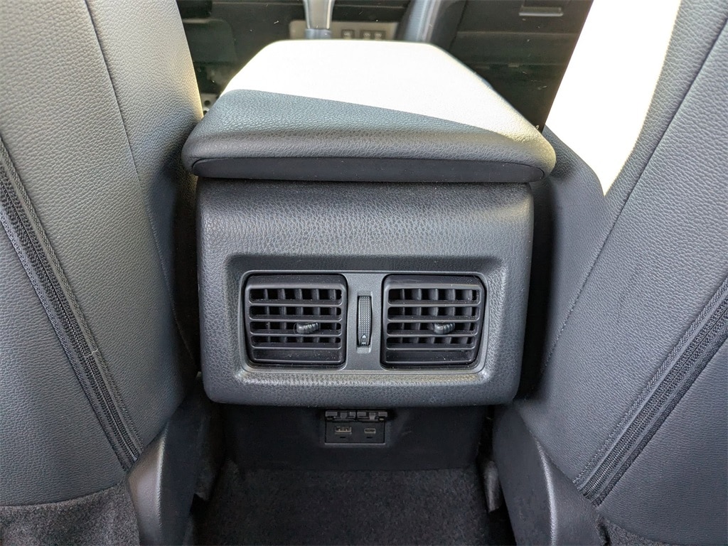 Thumbnail: 2025 Toyota Camry - 29